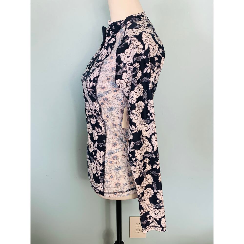 NWT J. Crew Long-sleeve Rash Guard in Mixed Magnolia Floral Size Medium - Picture 5 of 12